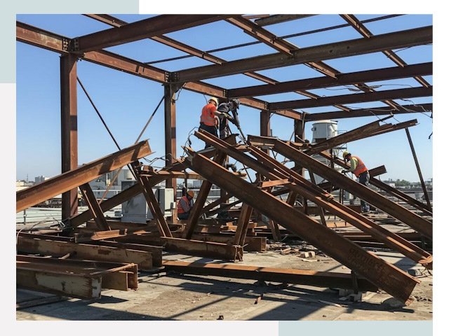 Демонтаж металлоконструкций в Темрюке от 618 руб.